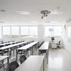 Centro deportivo y aulario ufv 6