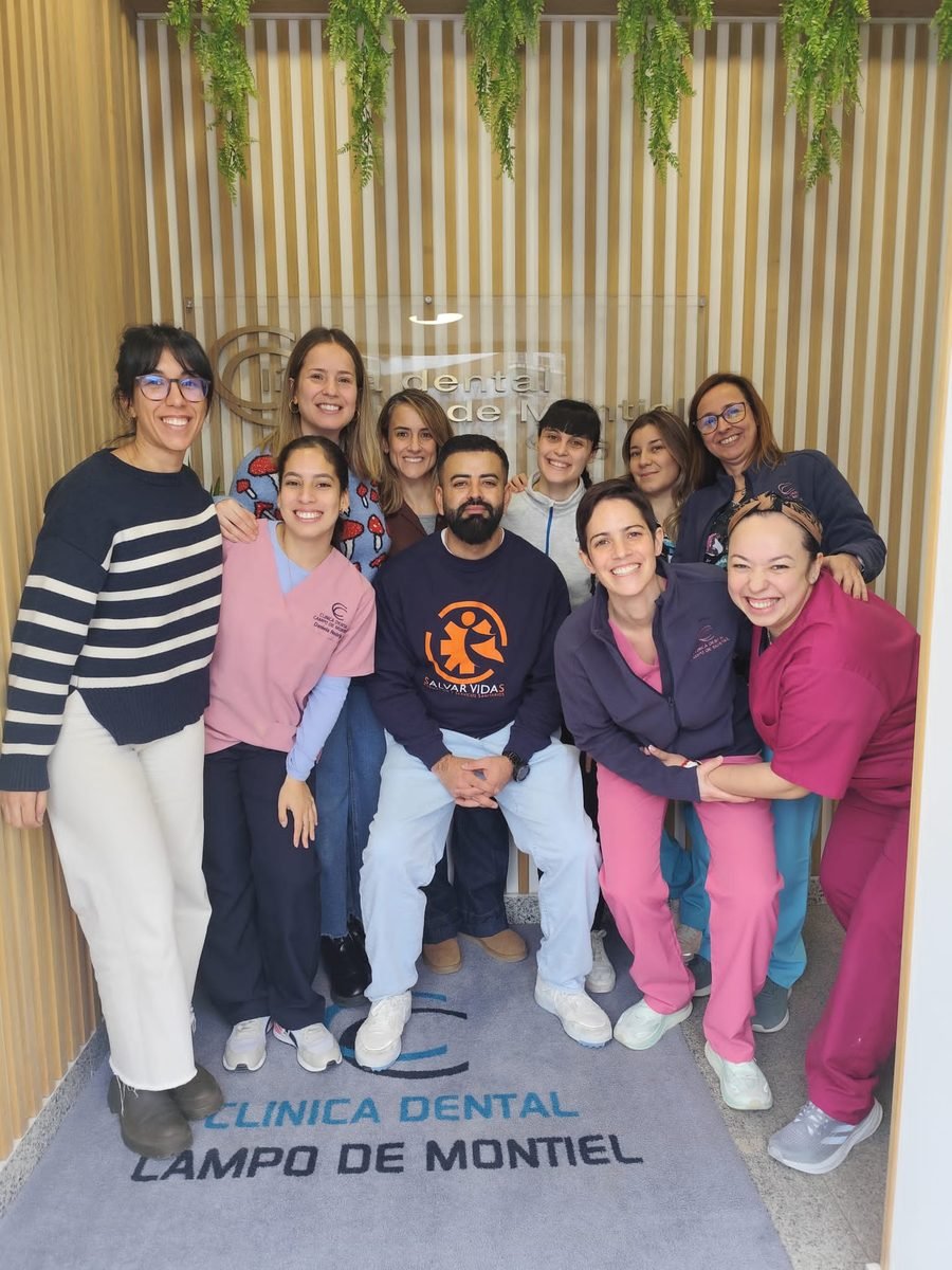 Formación del equipo de la clínica