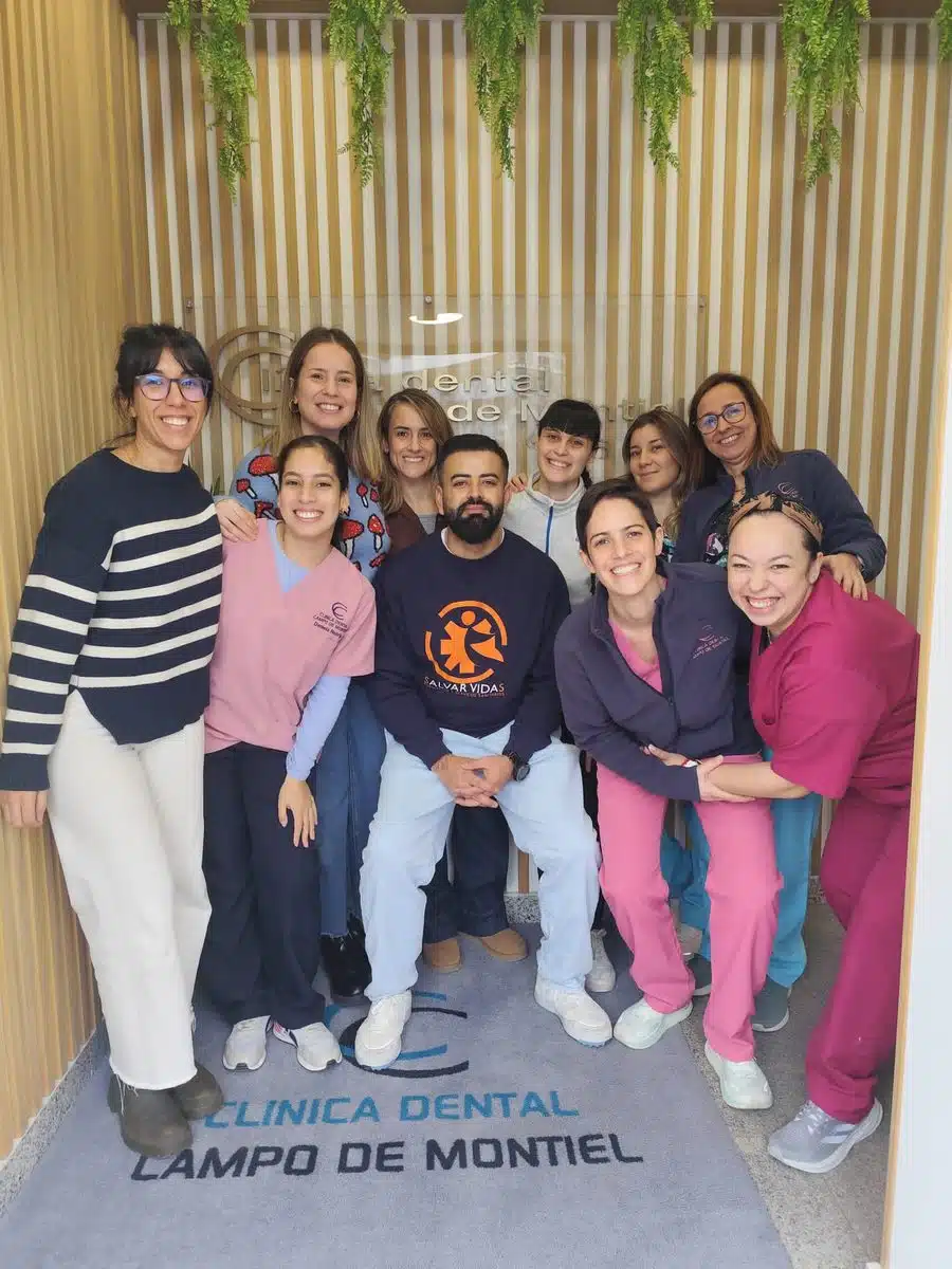 Formación del equipo de la clínica